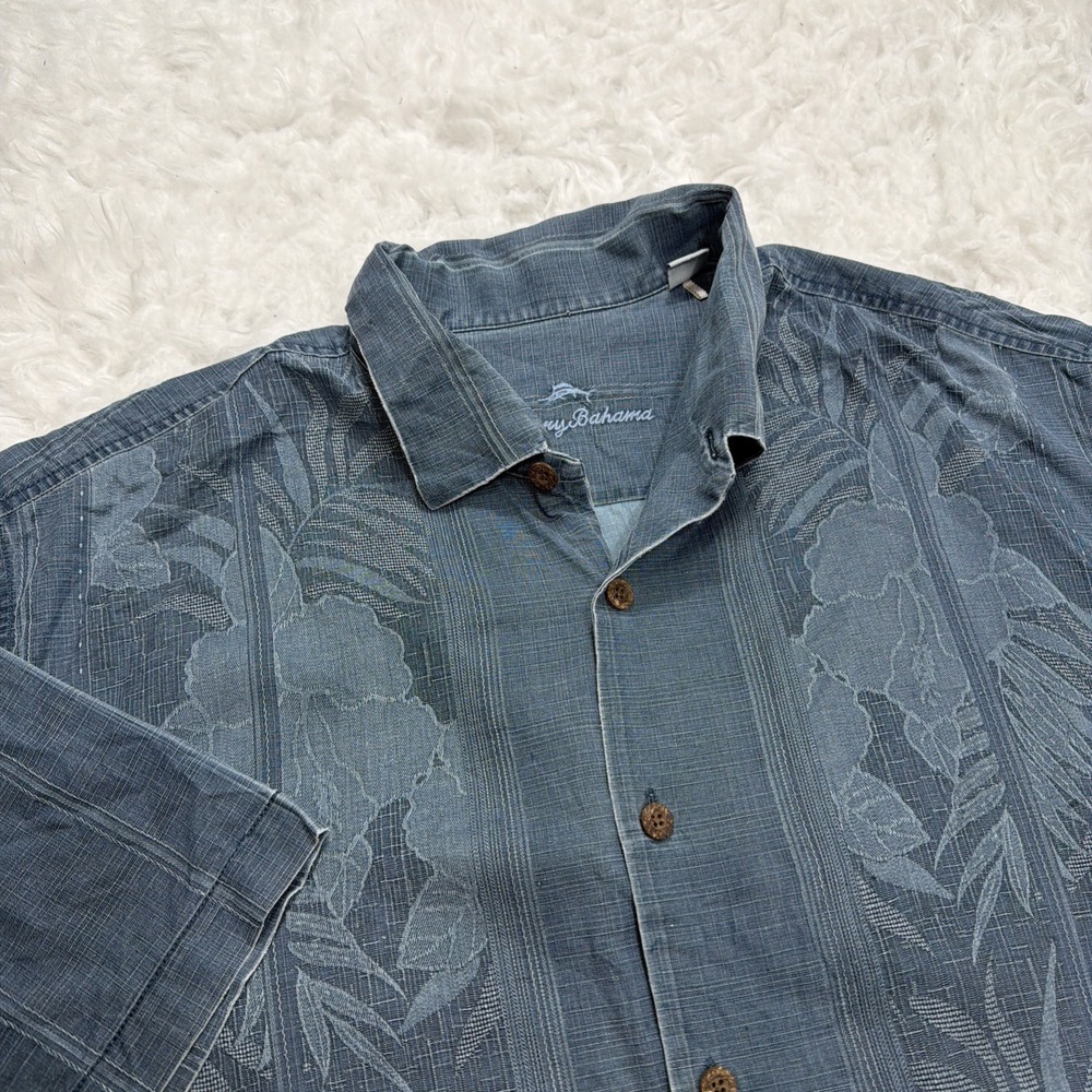 Tommy Bahama 100% Silk Hawaiian‎ Camp Shirt Mens 2XLB Floral Tropical Beach Loop